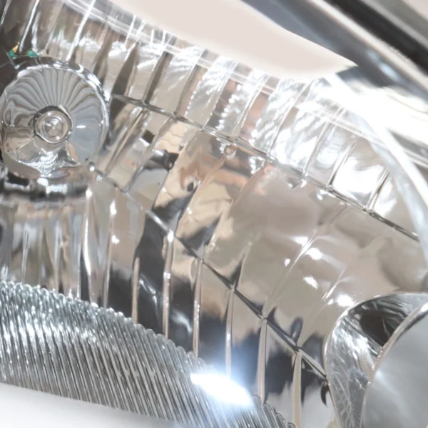 Halogen Headlight For 2005-2009 Hyundai Tucson Passenger Right Side