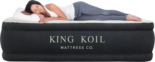 Pillow Top Plush Queen Air Mattress With Built-in High-Speed Pump Best For Home, Camping, Guests, 20" Queen Size Luxur